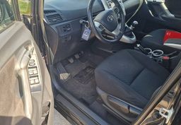 Zunanja slika - Toyota Verso - 2.0 D-4D Style LEPO OHRANJENA SLOVENSKO POREKLO - 8 - Predogledna slika