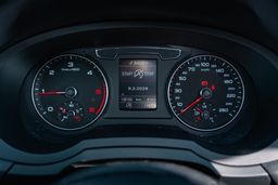 Zunanja slika - Audi Q3 - 2,0 TDI Sport - 9 - Predogledna slika