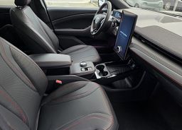 Zunanja slika - Ford Mustang Mach-e - 91kWh 216kW samodejni zadnji Premium - 6 - Predogledna slika