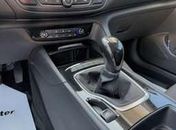 Zunanja slika - Opel Insignia - 2.0 CDTI 125KW|LED|KEYLESS|VLEČNA KLJUKA|NAVI - 11 - Predogledna slika