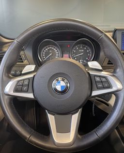 Zunanja slika - BMW Z4 - NAVIGACIJA-TEMPOMAT-USNJE-19C- - 10 - Predogledna slika