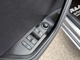 Zunanja slika - Škoda Superb - Combi 4x4 2,0 TDI DSG - 11 - Predogledna slika