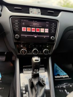 Zunanja slika - Škoda Octavia - 2.0 TDI 110KW Avt - 19 - Predogledna slika