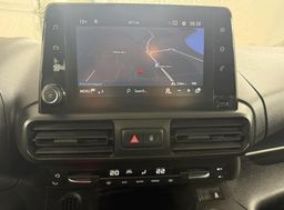 Zunanja slika - Opel Combo - 1.5 DIESEL 96KW L1ELEGANCE.TEMP.KLJUKA.KAMERA.NAVI - 4 - Predogledna slika