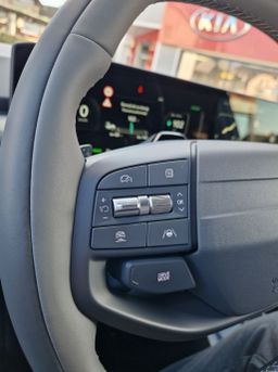 Zunanja slika - KIA EV3 - SKY 58kw - 10 - Predogledna slika