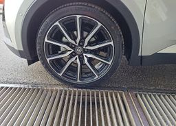 Zunanja slika - Toyota C-HR - 2.0 hibrid  HEV  GR SPORT PREMIERE - 12 - Predogledna slika