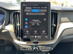 Zunanja slika - Volvo XC60 - B5 P AWD Plus Dark Avt. - 17 - Predogledna slika