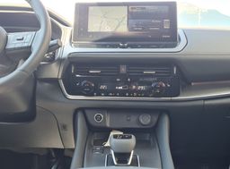 Zunanja slika - Nissan Qashqai - 1.3 DIG-T M.Hyb.158 2WD X-Tr. N-CONNECTA - 15 - Predogledna slika