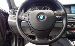 Zunanja slika - BMW Serija 5 - : 525d-V6-AVT-LIMUZINA-XENON-NAVI-PDC-TEMPOMAT-KRO - 12 - Predogledna slika
