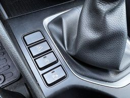 Notranja slika - Hyundai Tucson - 1.7 CRDi - 8 - Predogledna slika