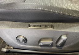 Zunanja slika - Škoda Octavia - 1.LASTNIK-RADAR-VIRTUAL-KEYLESS-NAVIGACIJA-MEMORY - 16 - Predogledna slika