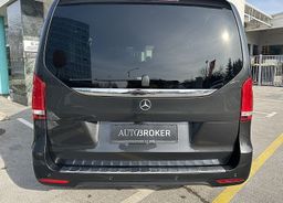 Zunanja slika - Mercedes-Benz V-Razred - V 300 d 4MATIC AMG-LINE - 5 - Predogledna slika