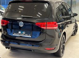 Zunanja slika - VW Touran - 2.0TDI-150KM-HIGHLINE-NAVI-ACC-2X-PDC-PRIKLOP-18C - 4 - Predogledna slika
