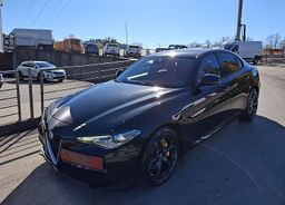 Zunanja slika - Alfa Romeo Giulia - 2.2 Multijet AUT. Q4 Veloce SLOVENSKO POREKLO - 1 - Predogledna slika