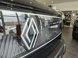 Zunanja slika - Renault 4 E-tech - Evolution EV52 110kW - 6 - Predogledna slika