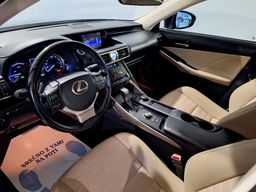Zunanja slika - Lexus IS - 300h Base - 3 - Predogledna slika