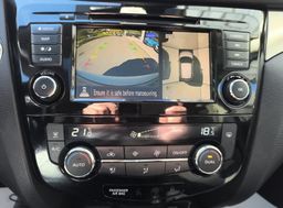 Zunanja slika - Nissan Qashqai - 1.3 DIG-T 160 PS DCT- SLO-1.LAST. - PANORAMA- LED - 12 - Predogledna slika