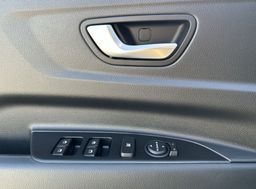 Zunanja slika - KIA Stonic - 1.0 T-GDi LX Life M T - 14 - Predogledna slika