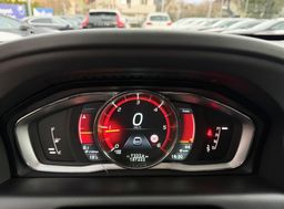 Zunanja slika - Volvo XC60 - D4 Summum AUT. LED XENON ACC NAVI BLS VIRTUAL - 17 - Predogledna slika