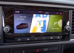 Zunanja slika - Seat Ateca - 1.0 TSI 85 KW HOLA -NA ZALOGI - - 15 - Predogledna slika