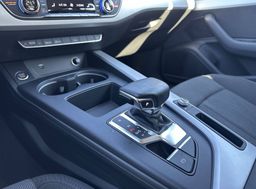 Zunanja slika - Audi A4 - Avant 40 TDI S tronic BUSINESS LINE - 19 - Predogledna slika