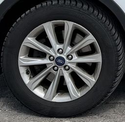 Zunanja slika - Ford Kuga - 4x2 2.0 TDCi - 17COL - SLOVENSKI - TEMP - PDC+KAM - 6 - Predogledna slika