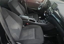 Zunanja slika - Mercedes-Benz B-Razred - 136ks °NAVIGACIJA° °TEMPOMAT° °PARK-SENZORJI° - 9 - Predogledna slika