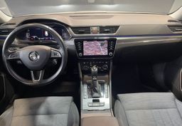 Zunanja slika - Škoda Superb - SLO-NAVIGACIJA-VIRTUAL-MEMORY-RADAR-ALU19-KAMERA - 9 - Predogledna slika