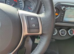 Zunanja slika - Toyota Yaris - 1.33°SLO°1.LAST°KAMERA°BLUETOOTH°ALU°SAMO 93.000KM - 13 - Predogledna slika