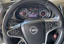 Zunanja slika - Opel Insignia - 2.0 CDTI  4+4 POGON VELIKO OPREME LEPO OHRANJEN - 7 - Predogledna slika