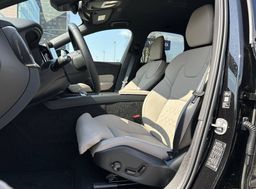 Zunanja slika - Volvo XC60 - B5 P AWD Plus Dark Avt. - 9 - Predogledna slika