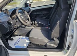 Zunanja slika - Škoda Citigo - 1.0 Ambition 60KM klima ABS ESP MP3 EL.PAKET - 8 - Predogledna slika