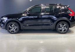 Zunanja slika - Volvo XC40 - D4-AWD-R-DESIGN-PANO-NAVI-ACC-MEMORY-HARMAN-360KAM - 4 - Predogledna slika