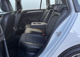 Zunanja slika - VW Golf - Variant 1.6 TDI BMT Comfortline-delno usnje-gretje sedežev - 10 - Predogledna slika
