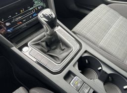 Zunanja slika - VW Passat - Variant 2.0 TDI BMT KAMERA ACC MTRVI KOT GRETJE SED+VOLAN - 17 - Predogledna slika