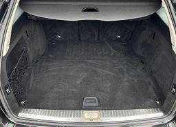 Zunanja slika - Mercedes-Benz C-Razred - C 180d - NAVI - PDC SPRED.+ZAD. - ELEK.SED. - 12 - Predogledna slika