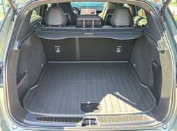 Zunanja slika - Lynk & Co 01 - More 2025 Priključni hibrid... - 12 - Predogledna slika