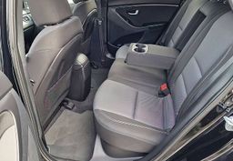 Zunanja slika - Hyundai i30 Wagon - 1.6 CRDI 81KW COMFORT LEPO OHRANJEN - 10 - Predogledna slika
