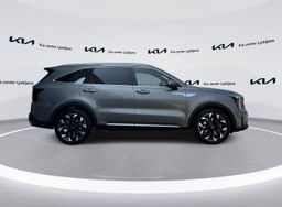 Zunanja slika - KIA Sorento - 2.2 CRDi EX Limited Panor.8DCT AWD 2025... - 4 - Predogledna slika