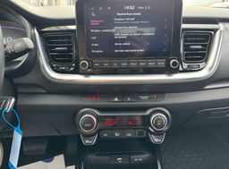 Zunanja slika - KIA Stonic - 1.0 TGDI LX Urban+ DCT SLO-KAMERA-TEMPOMAT - 15 - Predogledna slika