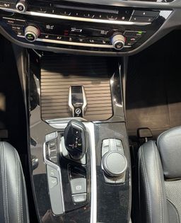 Zunanja slika - BMW X3 - serija : X DRIVE-NAVIGACIJA-TEMPOMAT-USNJE-GRETJE SED-LED - 12 - Predogledna slika