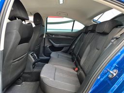 Zunanja slika - Škoda Octavia - Ambition 2.0 TDI - 8 - Predogledna slika