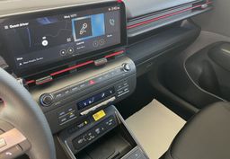 Zunanja slika - Hyundai Kona - 1.6 T-GDI 138 Premium DCT - 15 - Predogledna slika