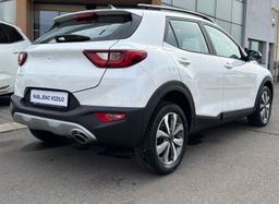 Zunanja slika - KIA Stonic - 1.0 TGDI LX Urban+ DCT SLO-KAMERA-TEMPOMAT - 4 - Predogledna slika