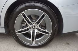 Zunanja slika - Mercedes-Benz E-Razred - E 300 de 4MATIC T - 5 - Predogledna slika