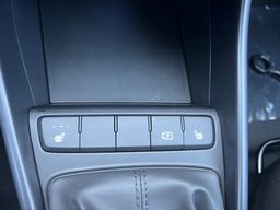 Notranja slika - Hyundai Bayon - 1,2 MPI Comfort + Winter, rg - 8 - Predogledna slika