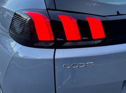 Zunanja slika - Peugeot 5008 - 1.2 PURETECH 130 ACTIVE PACK EAT8 LED-KAMERA-NAVI - 19 - Predogledna slika
