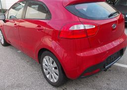 Zunanja slika - KIA Rio - 1.4  EX Urban °PRVI LASTNIK°POTRJENA SERV.° - 3 - Predogledna slika