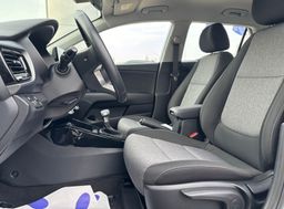 Zunanja slika - KIA Stonic - 1.0 TGDI LX Urban+ DCT SLO-KAMERA-TEMPOMAT - 7 - Predogledna slika