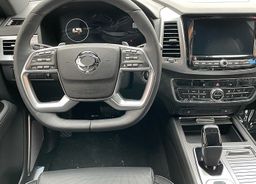 Zunanja slika - SsangYong Rexton - 2.2 XDi Limited Exclusive Panorama 4WD A T - 6 - Predogledna slika